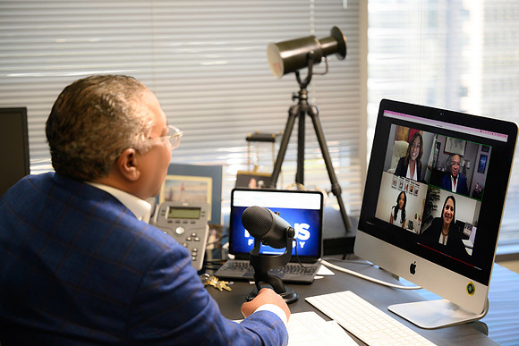 virtual-meeting-at-desktop-computer-los-angeles